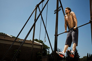  Charlie Hunnam - Men's Fitness Photoshoot - 2010