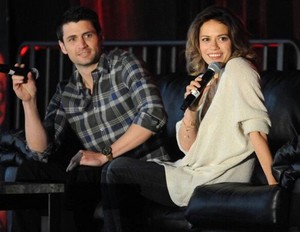  James Lafferty and Bethany Joy Lenz// OTH Convention 2016
