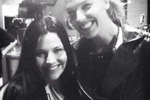  Lzzy Hale and Amy Lee