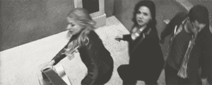  Emma & Regina running up the stairs