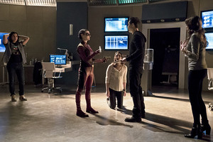  The Flash Returns March 22 With “Trajectory”