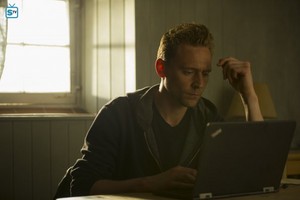  The Night Manager - Episode 1.02