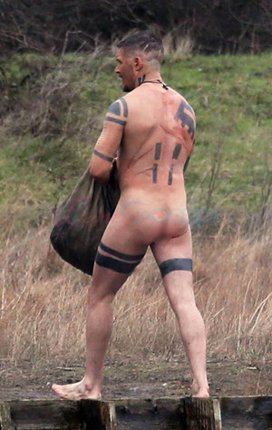  Tom hardy naked