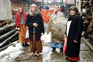  Bosnian Women Reclaim Peace!