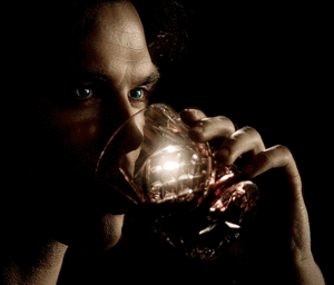  Damon Salvatore drink