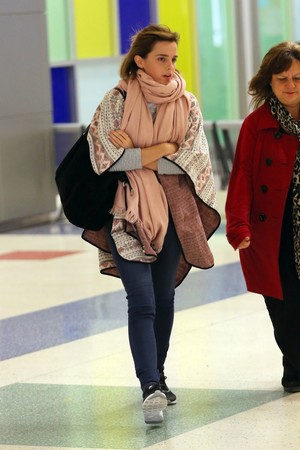  Emma Watson at JFK airport [April 03, 2016]