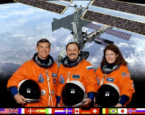  Expedition 2 Mission Crew