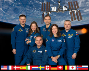  Expedition 24 Mission Crew