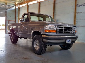  Ford F-150XLT Short Bed.