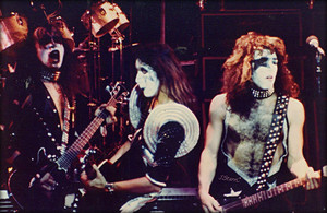 KISS ~London, England...May15, 1976  ~Destroyer tour 