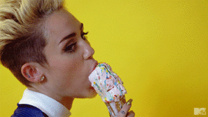 Miley Fan Art