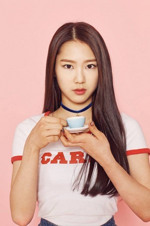  Oh My Girl drop আরো individual teaser প্রতিমূর্তি for 'Liar Liar' comeback