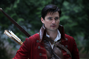  Once Upon a Time - Episode 5.17 - Her Handsome Hero