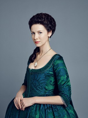  Outlander Claire Fraser Season 2 Official Picture