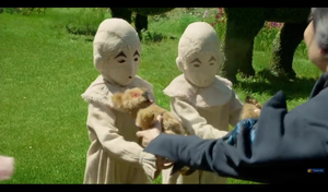 Screencap Miss Peregrine's Home for Peculiar Children Trailer