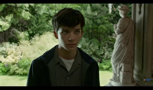  Screencap Miss Peregrine's halaman awal for Peculiar Children Trailer