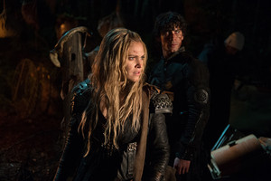  The 100 ""Nevermore" (3x11) promotional picture