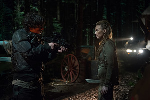  The 100 ""Nevermore" (3x11) promotional picture