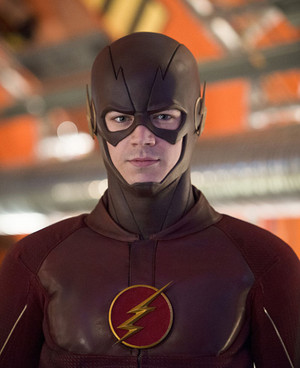 The Flash 2x17: Flash Back - Promo Pics