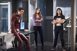  The Flash Season 2 Episode 18: Versus Zoom