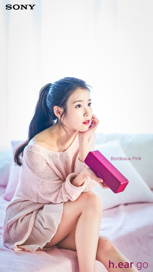  160419 IU for Sony Korea 보르도 핑크 Bordeaux merah jambu