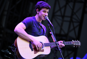  Awesome Shawn Mendes 壁紙