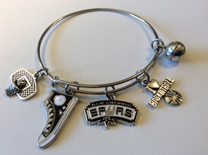  Handcrafted San Antonio Spurs チャームド〜魔女3姉妹〜 expandable women's sports bracelet