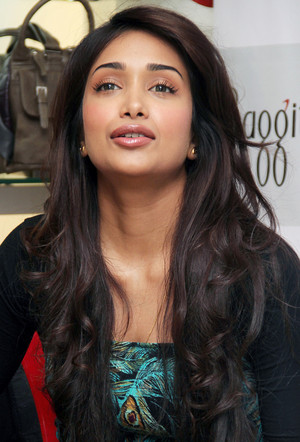  Jiah Khan- Nafisa Rizvi Khan ( 20 February 1988 – 3 June 2013)