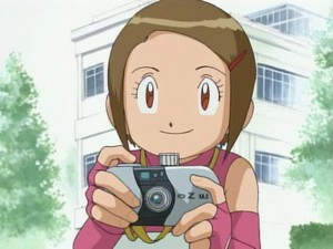 Kari holding a camera 