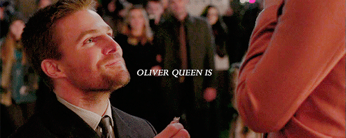  Oliver क्वीन is irrevocably undeniably irredeemably happily in प्यार with Felicity Smoak