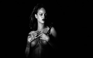 Rihanna Kiss it better video