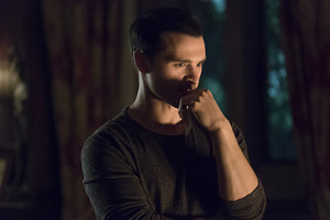 The Vampire Diaries "Requiem for a Dream" (7x21) promotional picture