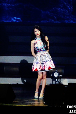  151121 IU 'CHAT-SHIRE' concert in Seoul Olympic Hall