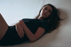  Alycia Debnam-Carey