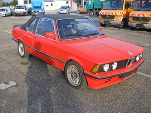  BMW 323i Baur TC1 (E21)