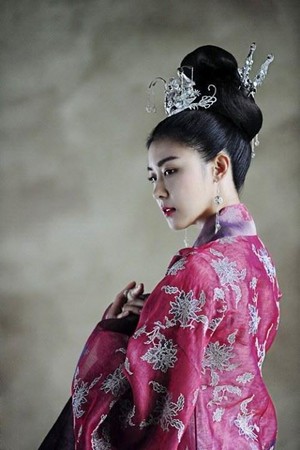  Empress Ki