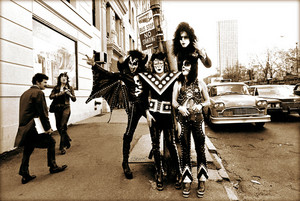  吻乐队（Kiss） (NYC) April 24, 1974