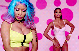  Nicki Minaj gifs