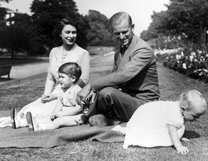  Prince Phillip reyna Elizabeth Prince Charles and Princess Anne
