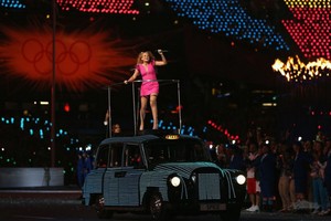 The Spice Girls @ The London 2012 Olympics Closing Ceremony