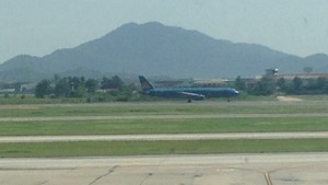  Vietnam Airlines A321 at NIA