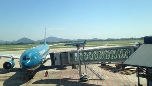 Vietnam Airlines A330 and A321 at NIA