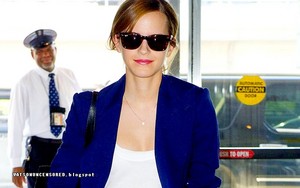  Emma Watson departing JFK airport [May 30, 2013]