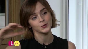  Emma Watson on Lorraine Показать
