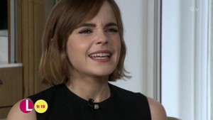  Emma Watson on Lorraine Показать