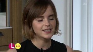  Emma Watson on Lorraine 显示