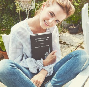  Emma Watson promotes 'Hunger Makes Me a Modern Girl'
