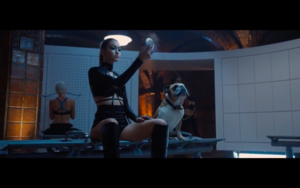  Gigi in Taylor Swift's Bad Blood muziki Video