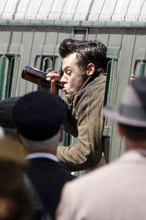  Harry on the set of Dunkirk Movie