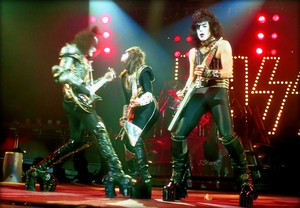  吻乐队（Kiss） ~Toledo, Ohio…January 8, 1983